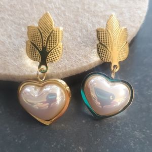 Beautiful Earrings Leaf and heart design for women